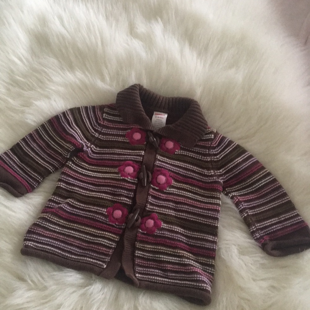 Gymboree girls 12-18 month sweater with 🌸 detail